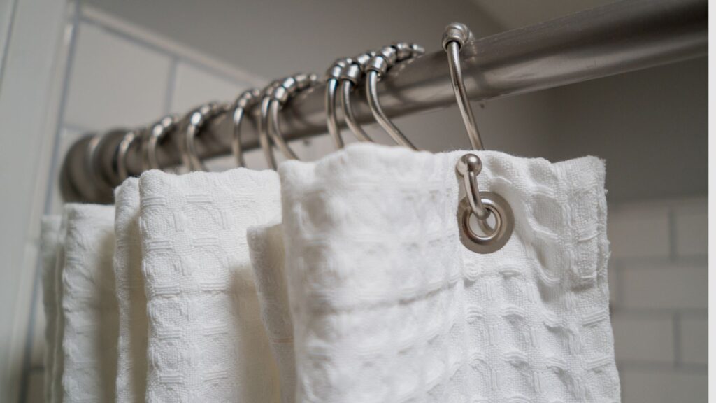 Curtain & Drapery cleaning